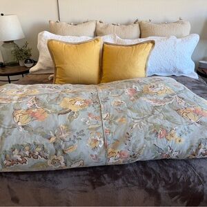 Pottery Barn Floral Duvet Cover with Yellow and Green Accents